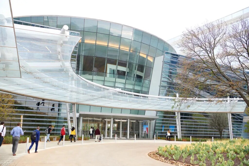 American Airlines ixterior