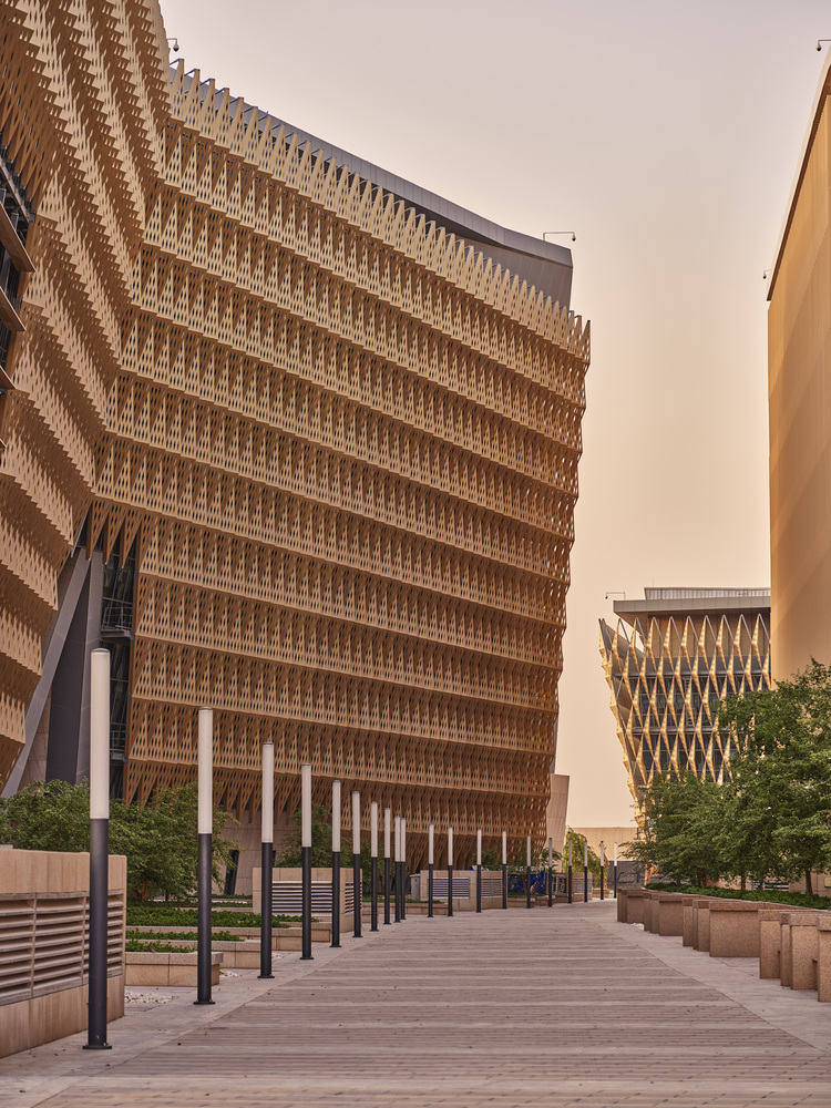 Kuwait College of Life Sciences exterior facade and pathway