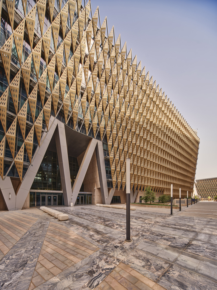 Kuwait College of Life Sciences exterior entry