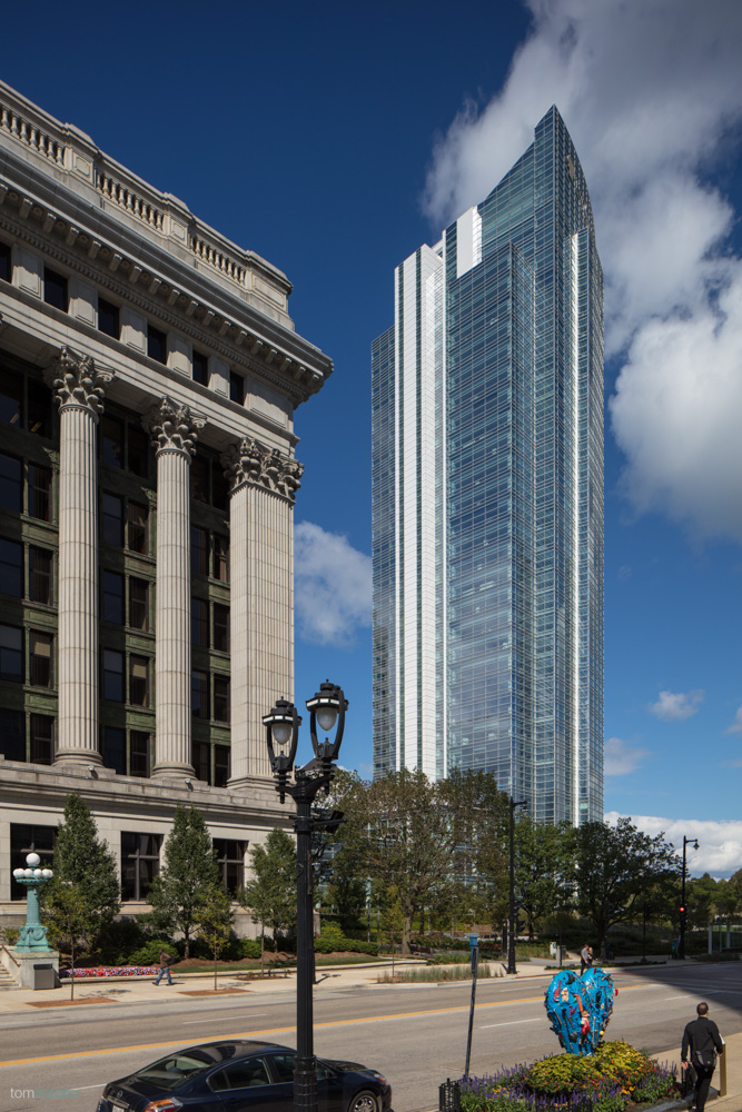 Northwestern Mutual tower exterior during daytime
